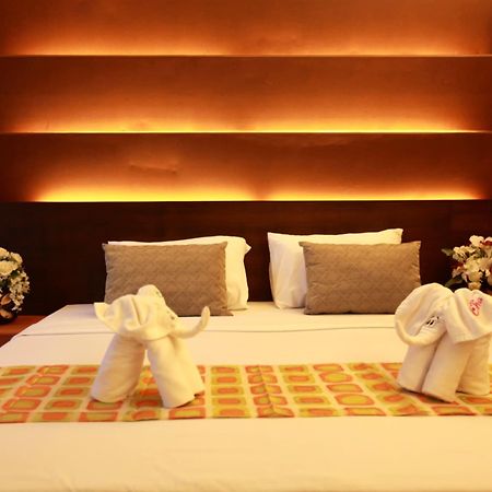 The Bangkok Major Suite Luaran gambar